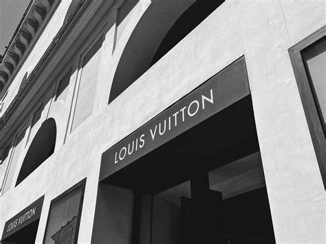 louis vuitton i suoi stilista